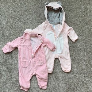 2 NWOT buntings - 3 month